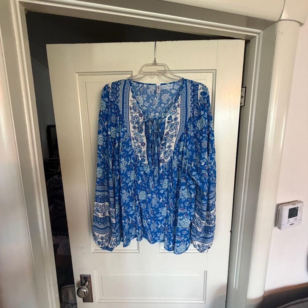 ePretty Chicago Blue Floral Boho Tie-Neck Blouse Size XL